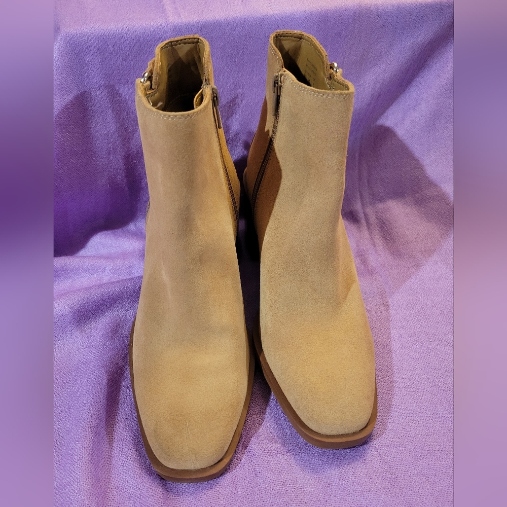 Aldo Leather Tan Ankle Boots